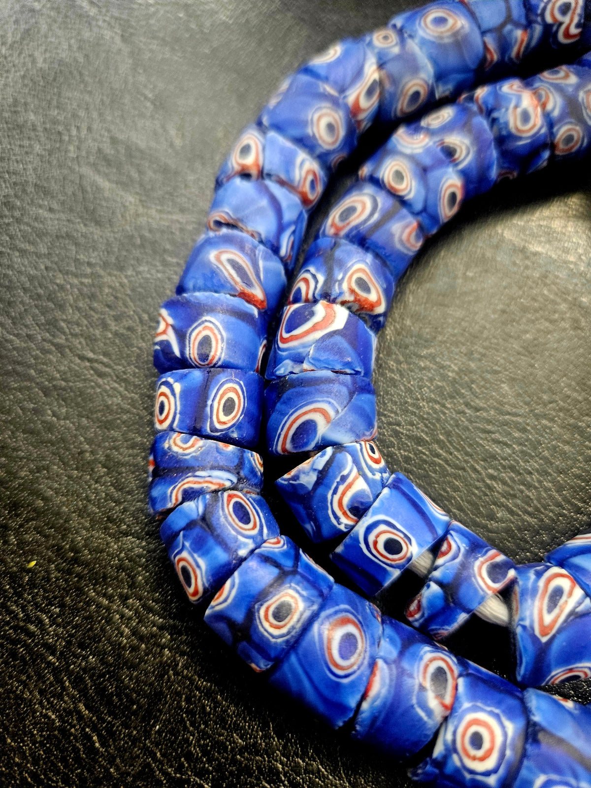 Blue Eye Trade Beads – Multicolor Pattern 8–10 × 14–15mm