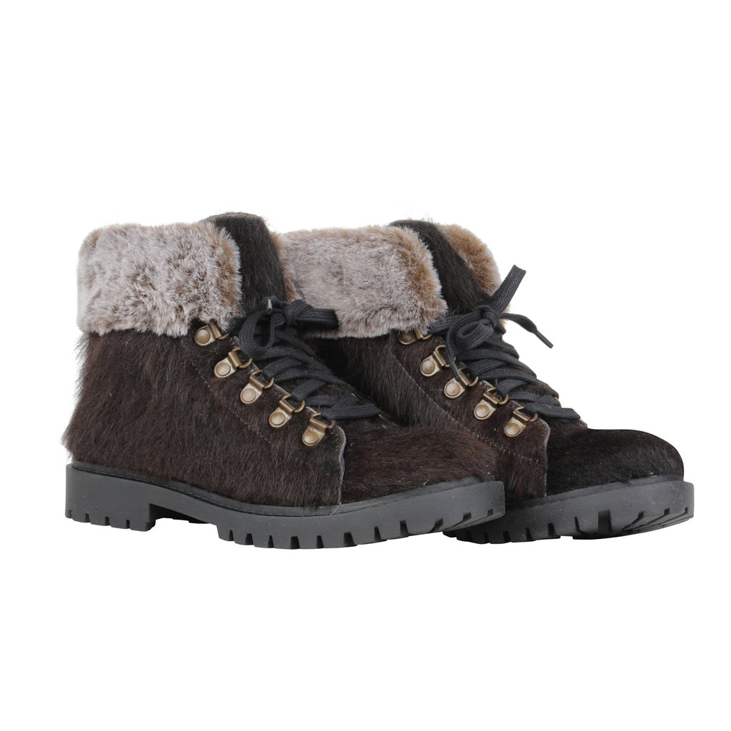 Turbulent Boots