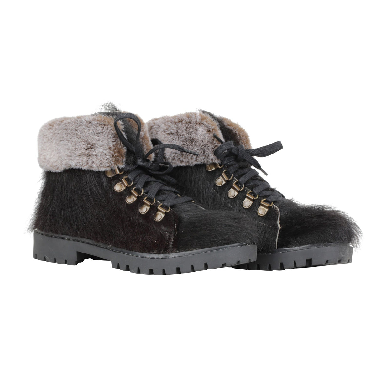 Turbulent Boots
