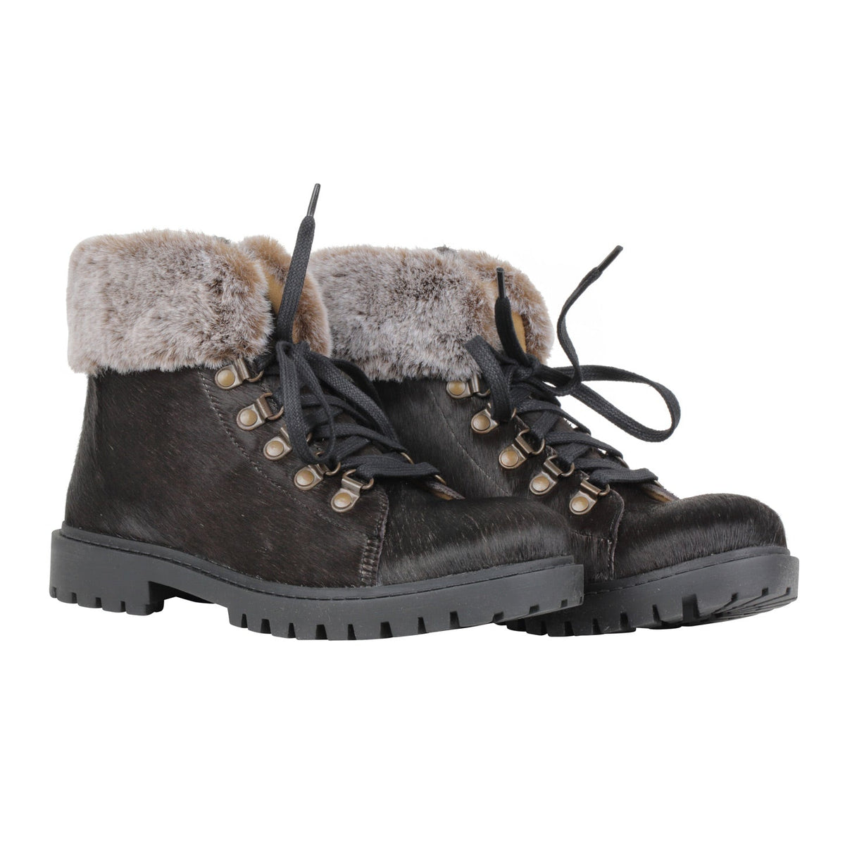 Turbulent Boots