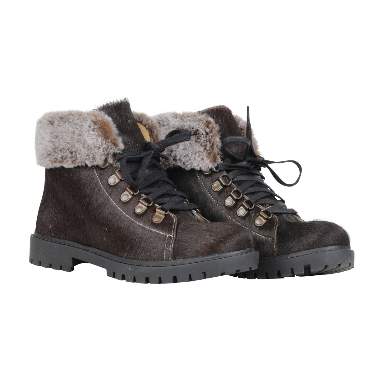 Turbulent Boots
