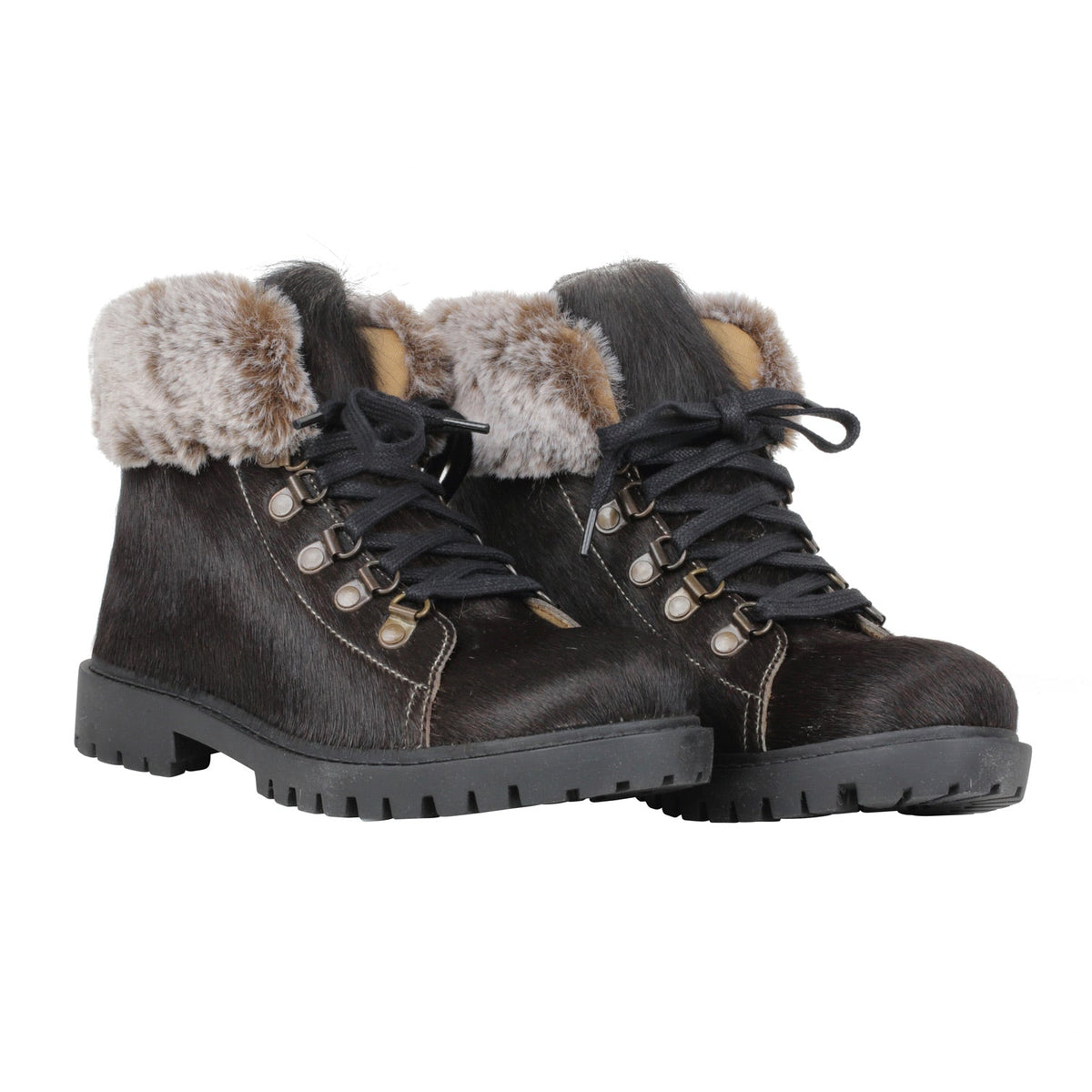 Turbulent Boots