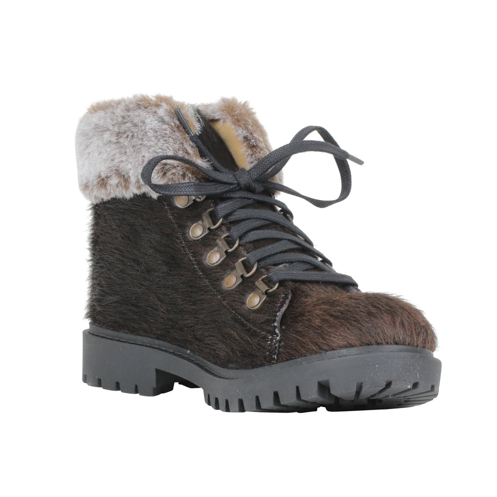 Turbulent Boots