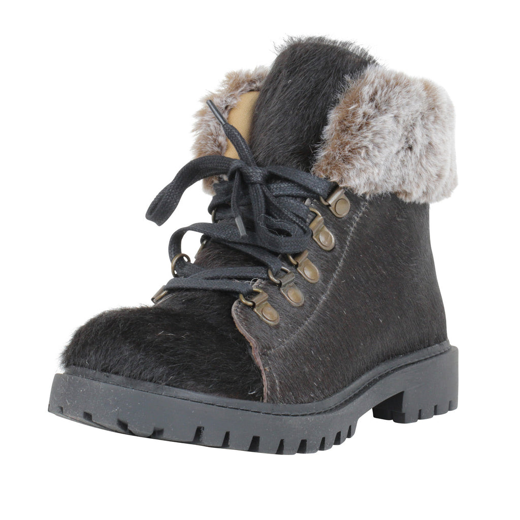 Turbulent Boots