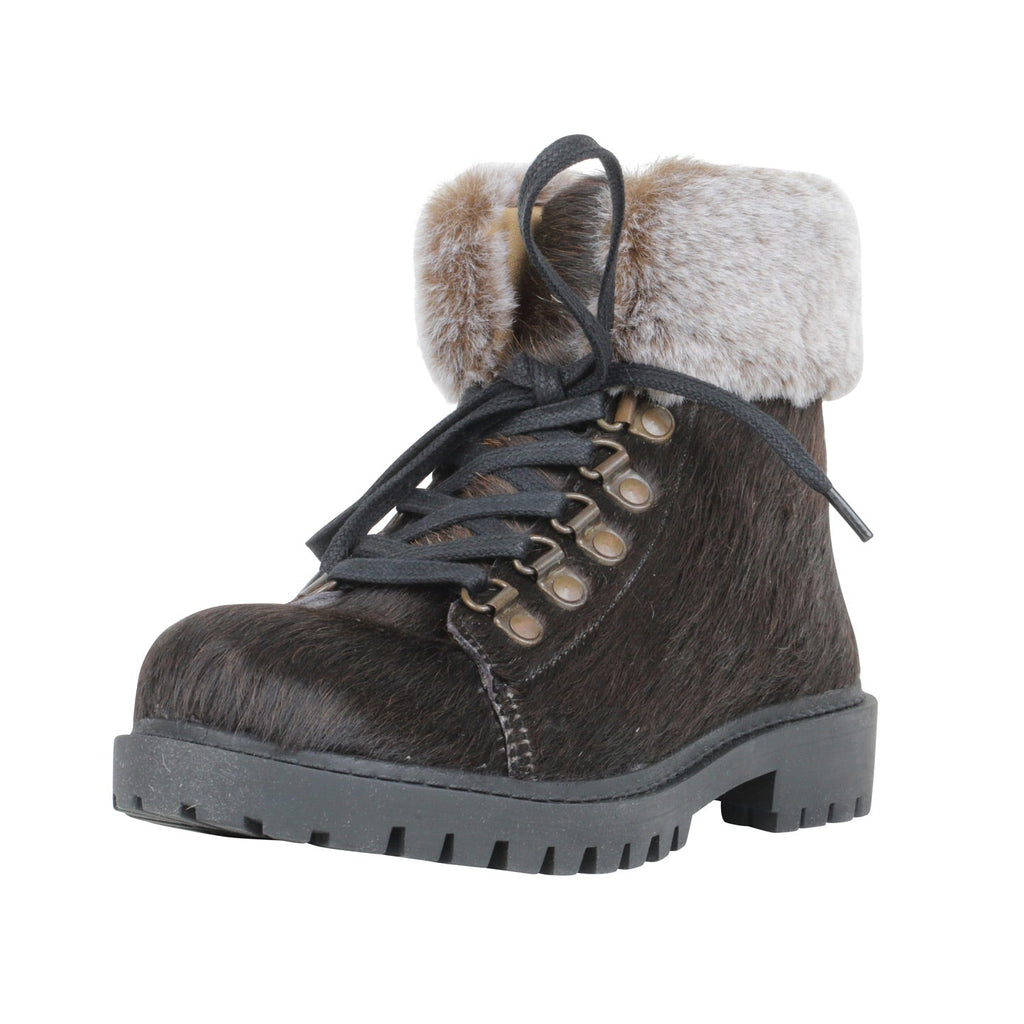 Turbulent Boots