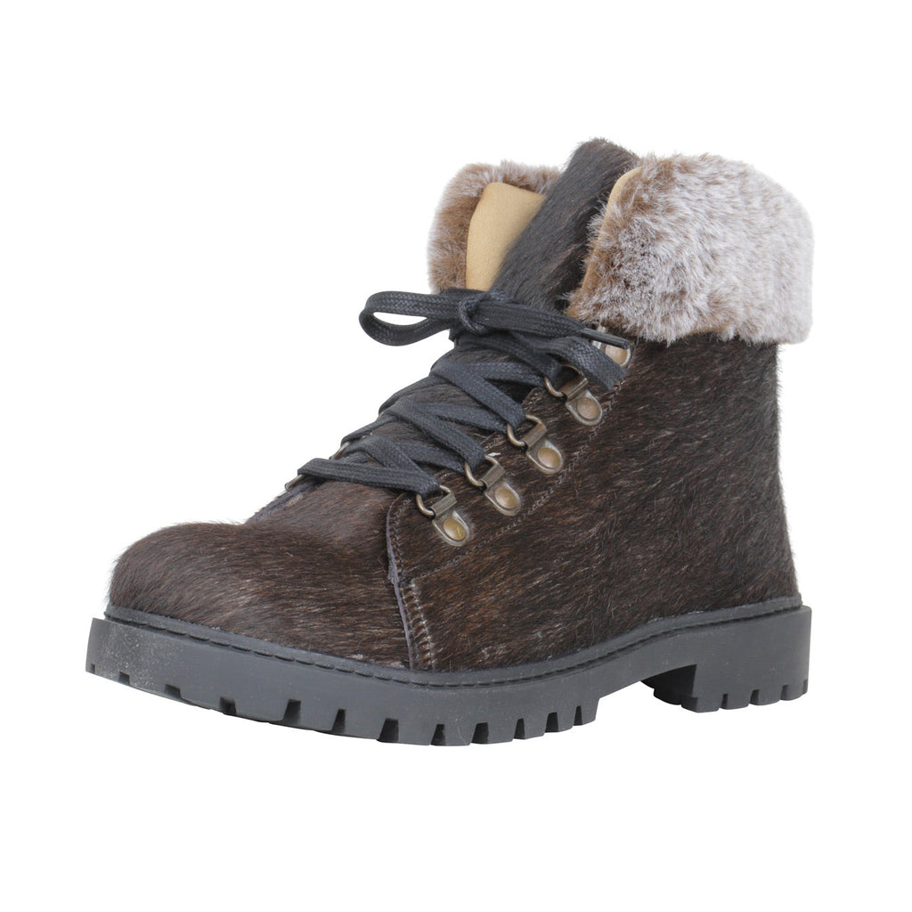 Turbulent Boots