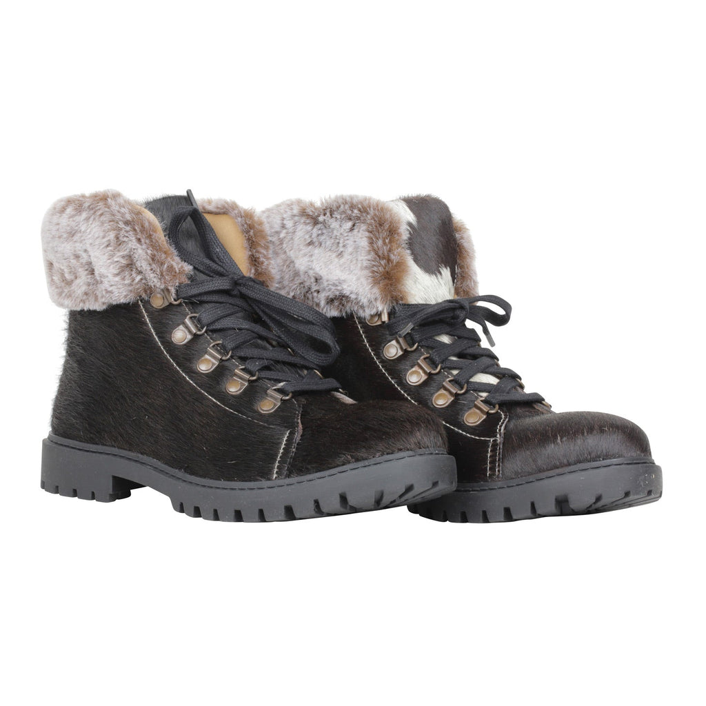 Turbulent Boots