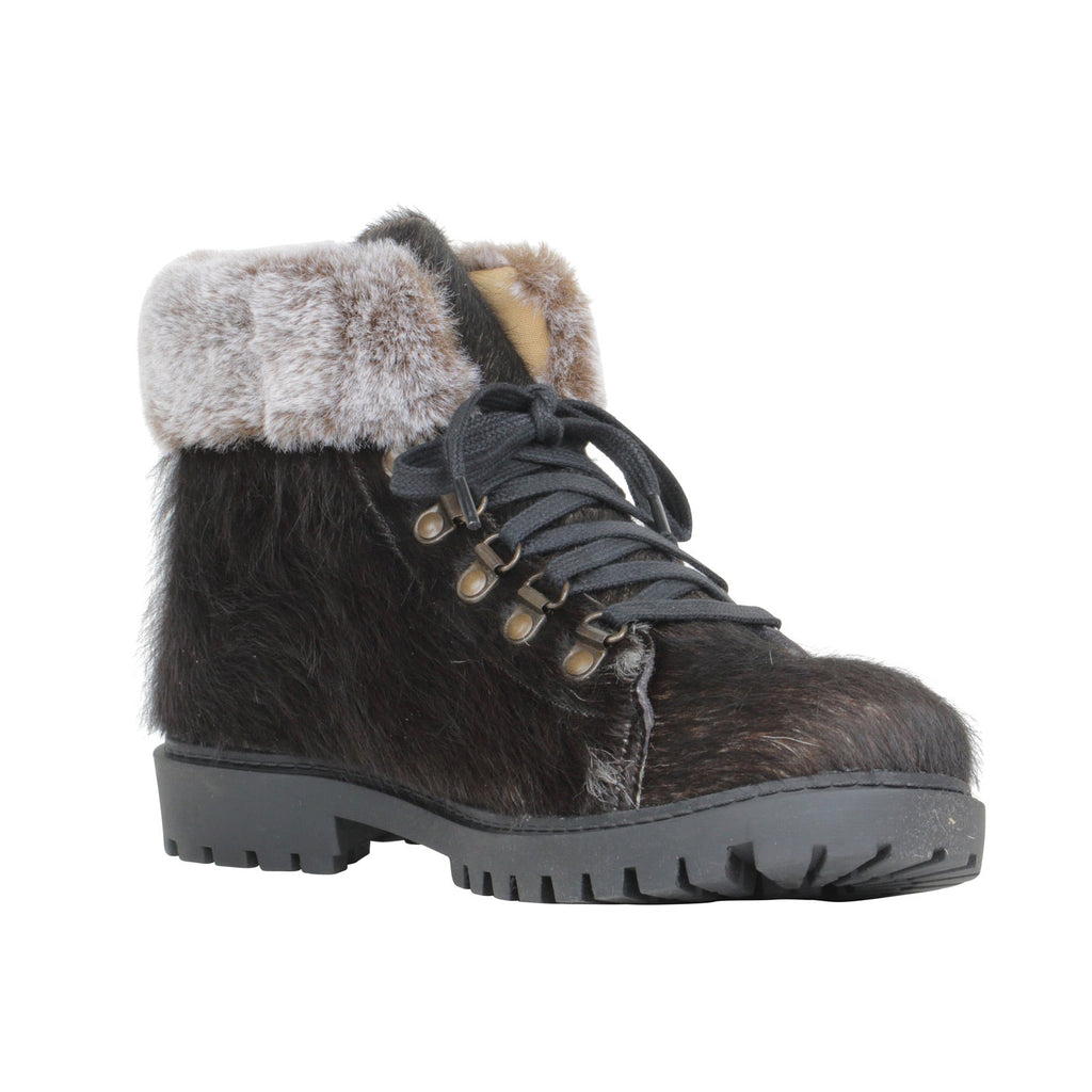Turbulent Boots
