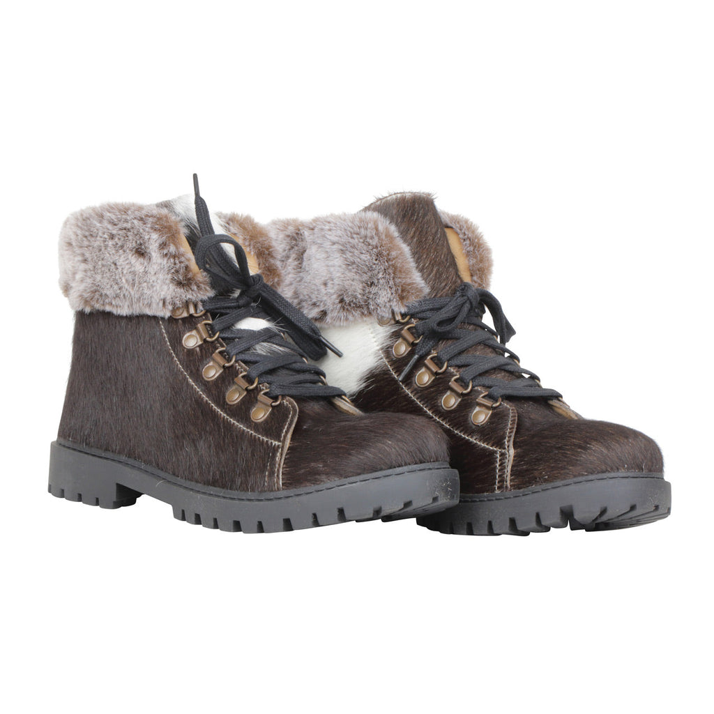 Turbulent Boots
