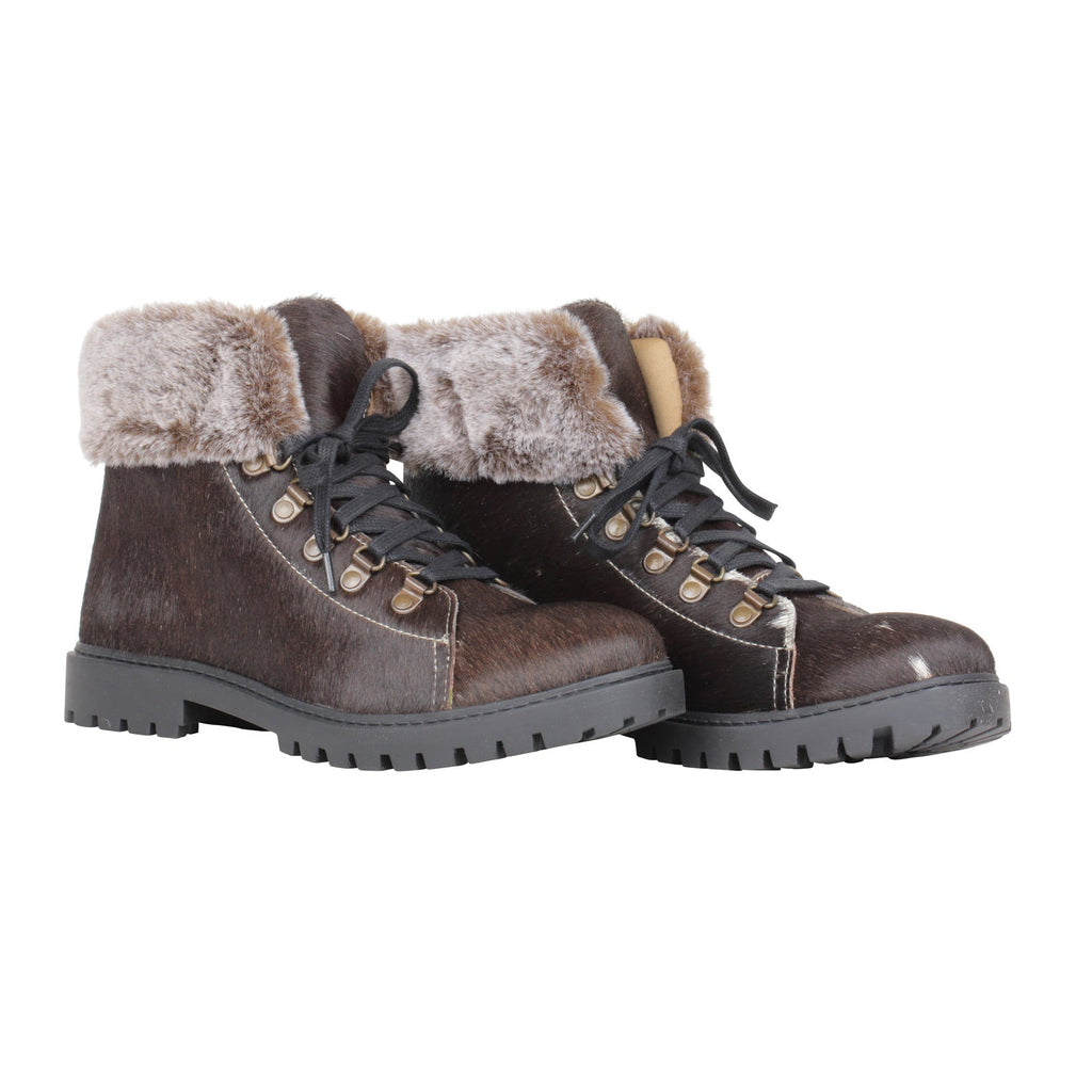 Turbulent Boots