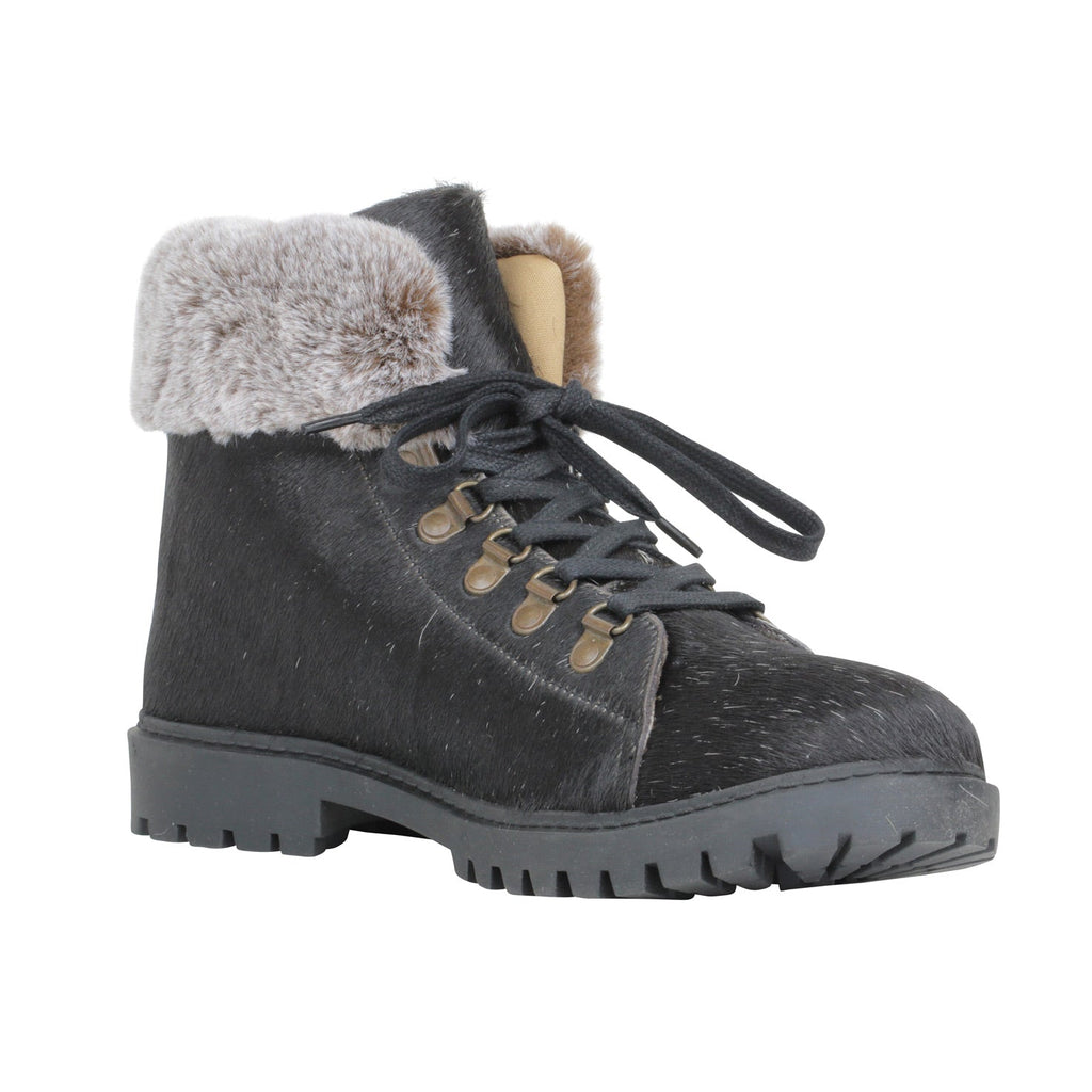 Turbulent Boots