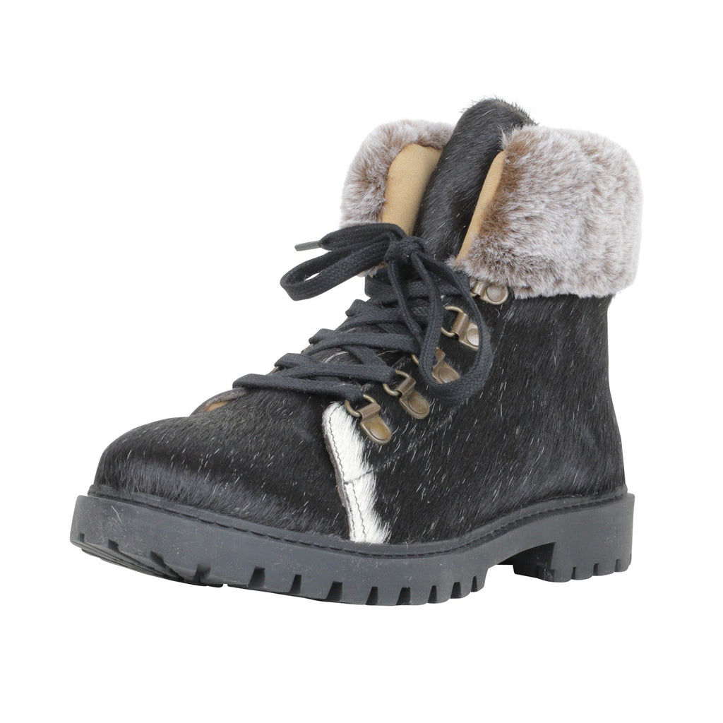 Turbulent Boots