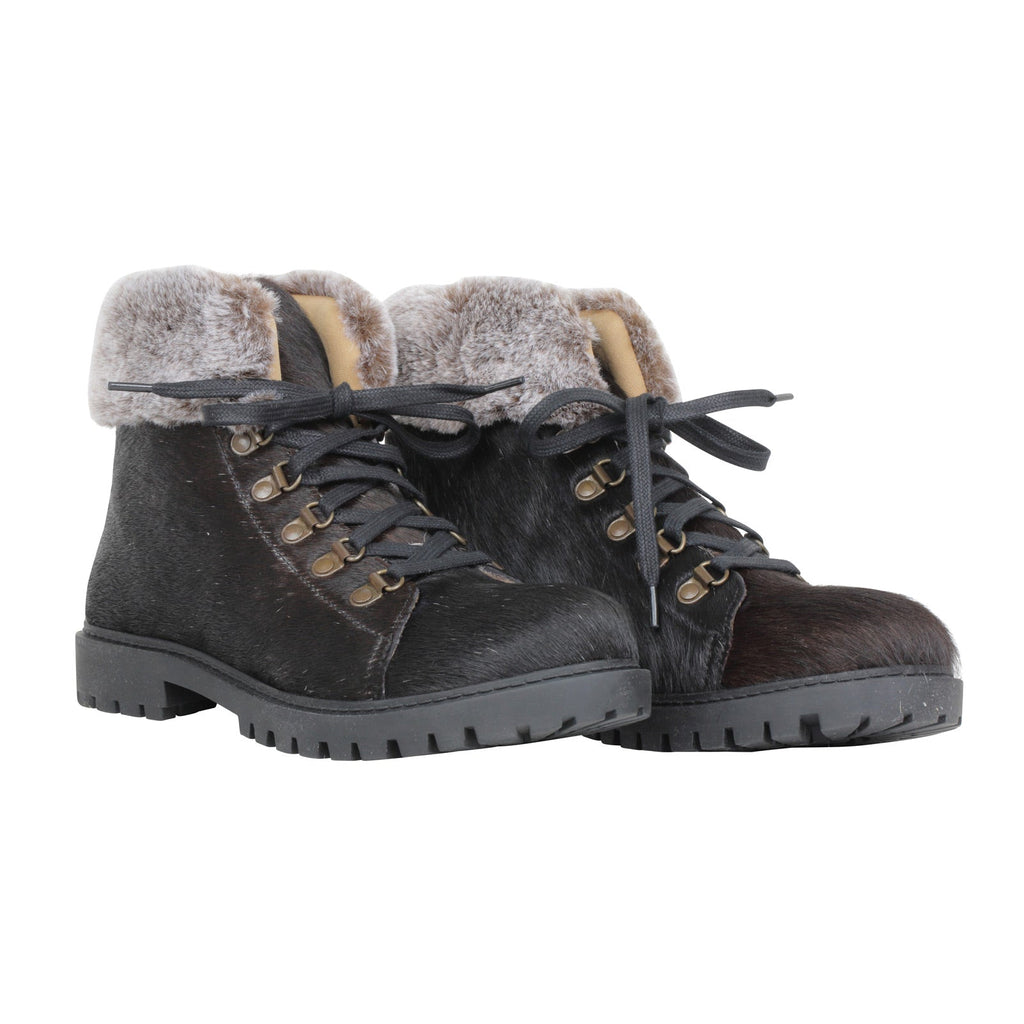 Turbulent Boots