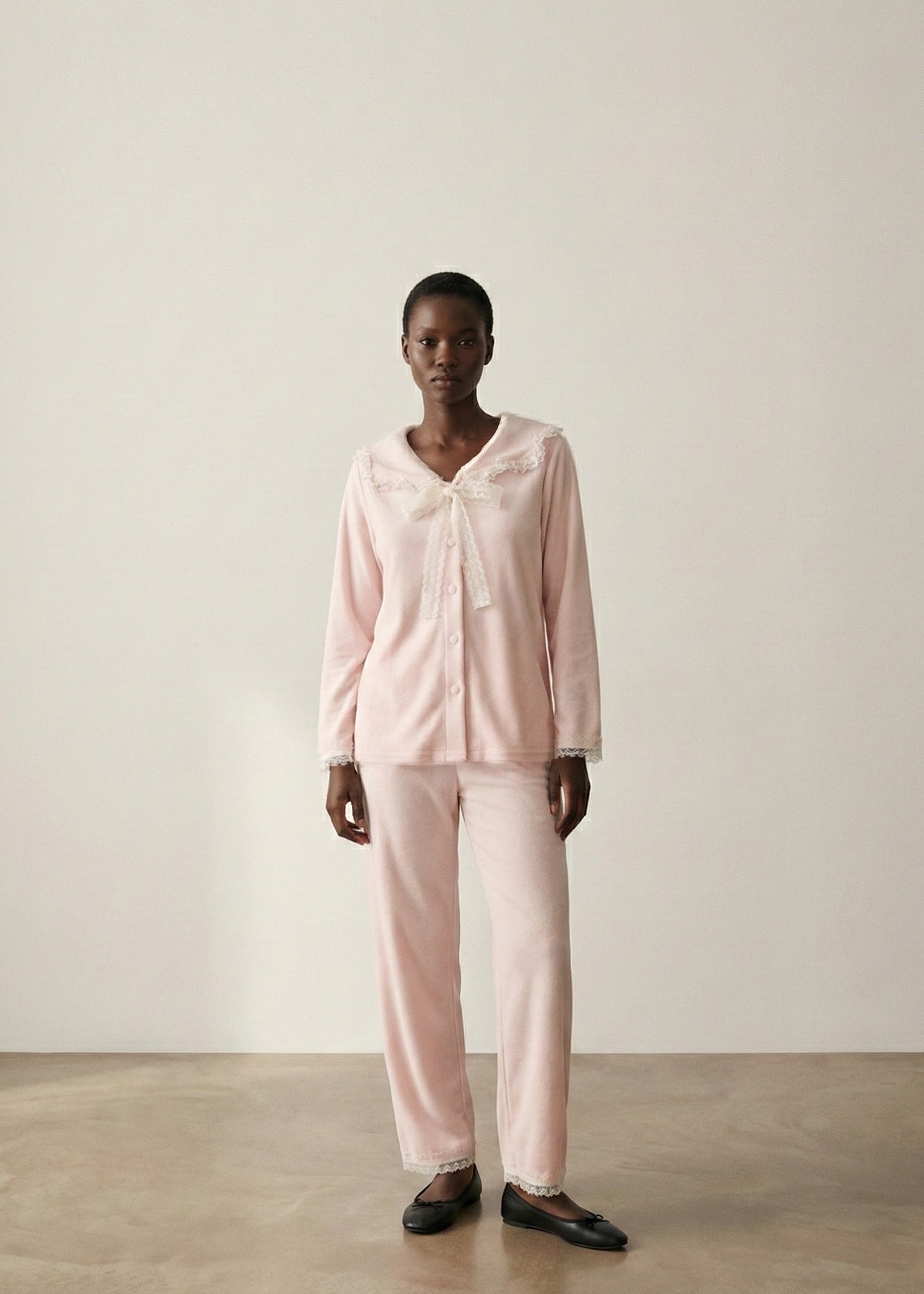 Rosy Velvet Coquette Lace Pajama Set / Pink