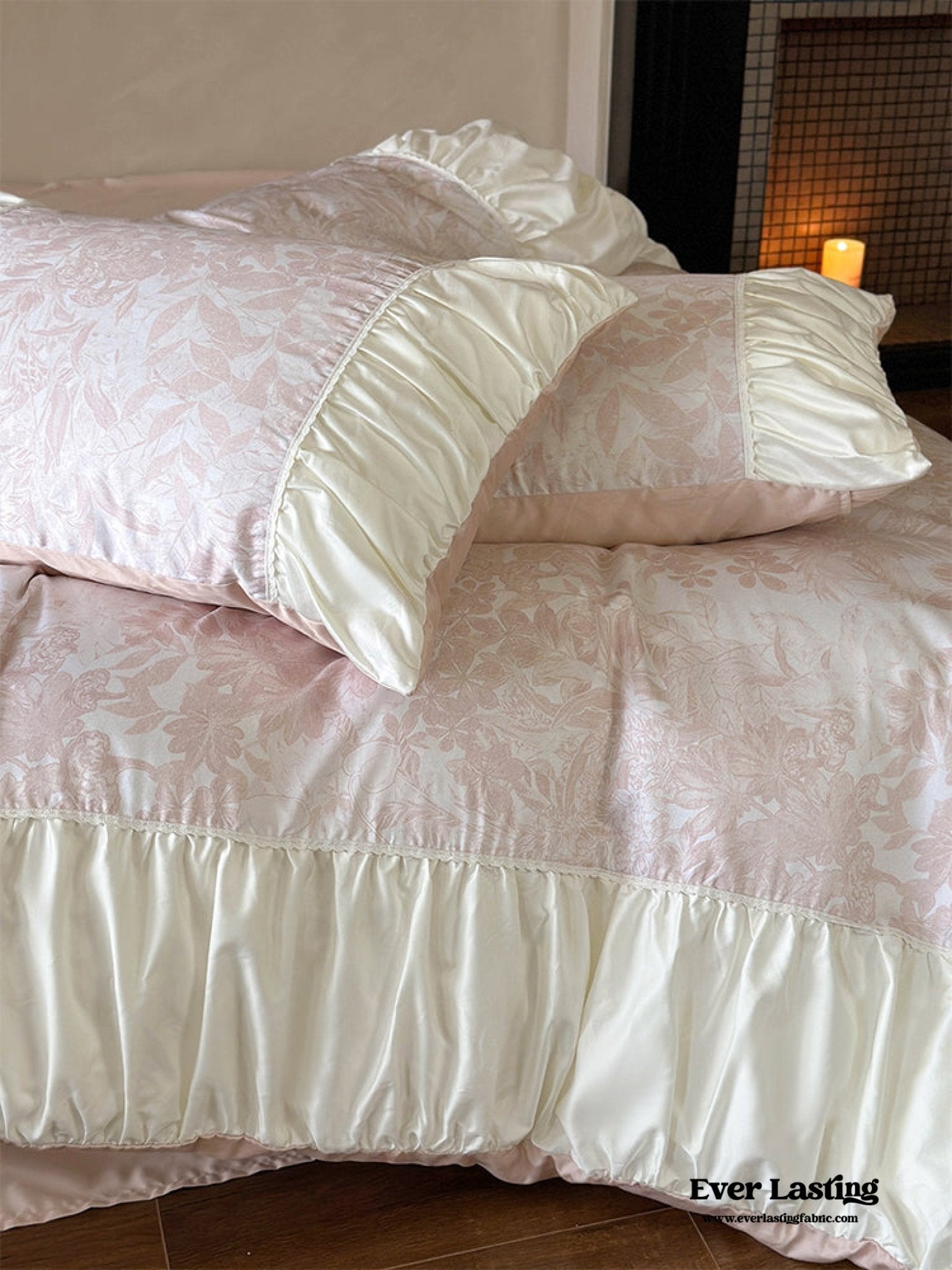 Royal Floral Ruffle Bedding Set / Green