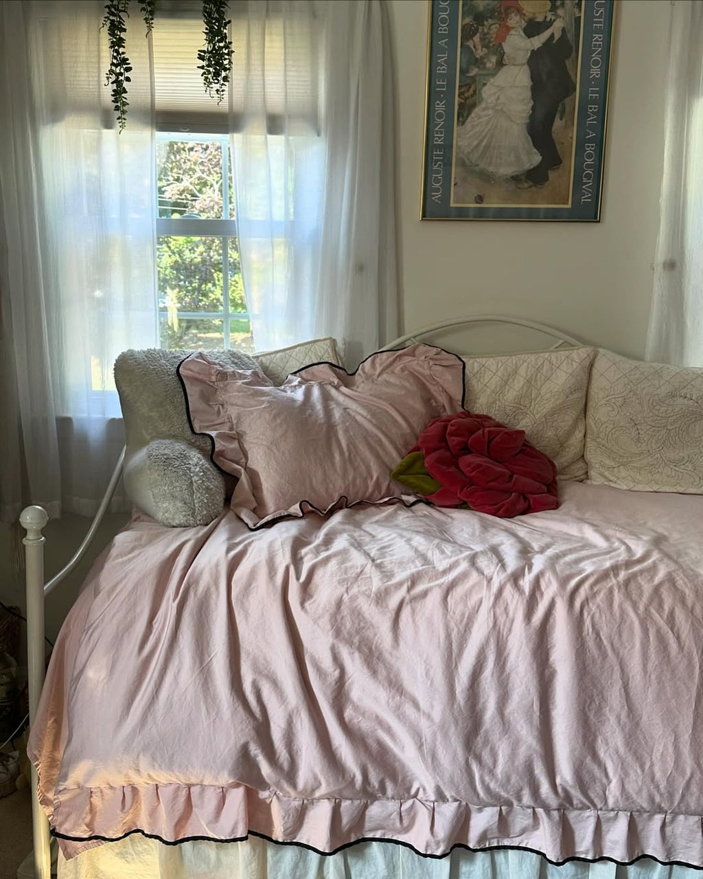 Silky Ruffle Duvet Cover
