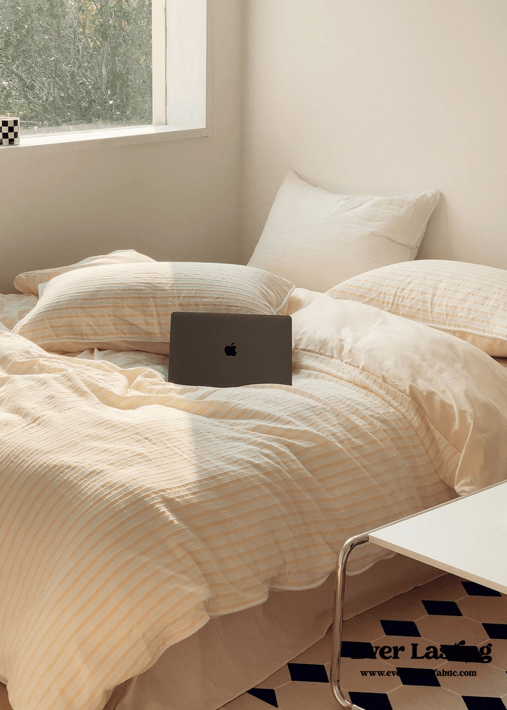 Soft Jacquard Bedding Set / Yellow