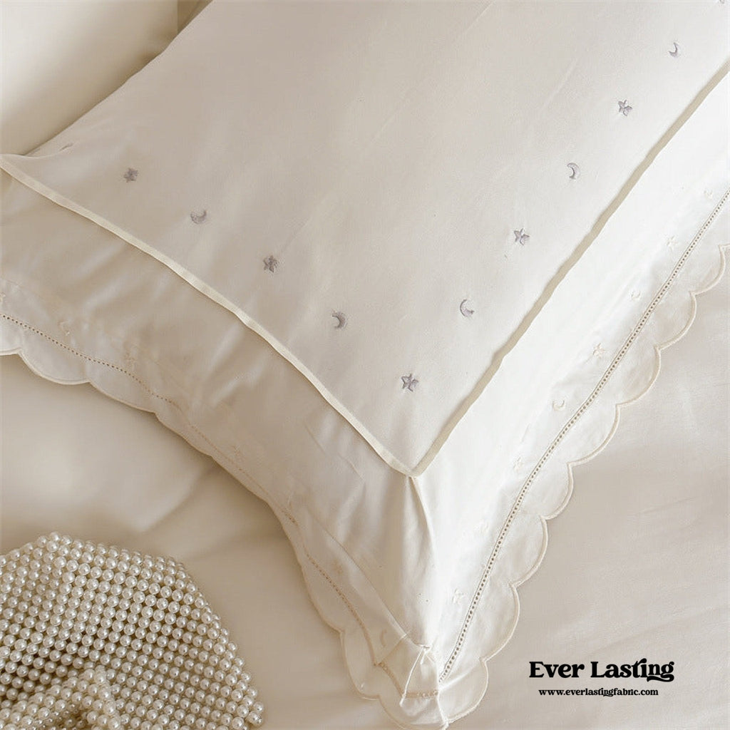 Star Gaze Short Cake Ruffle Bedding Set / Purple