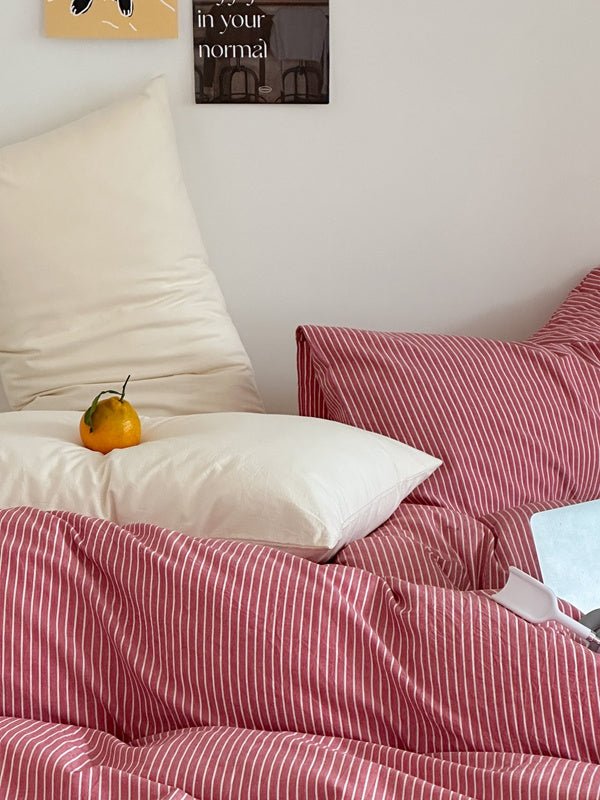 Thin Striped Bedding Set / Blue