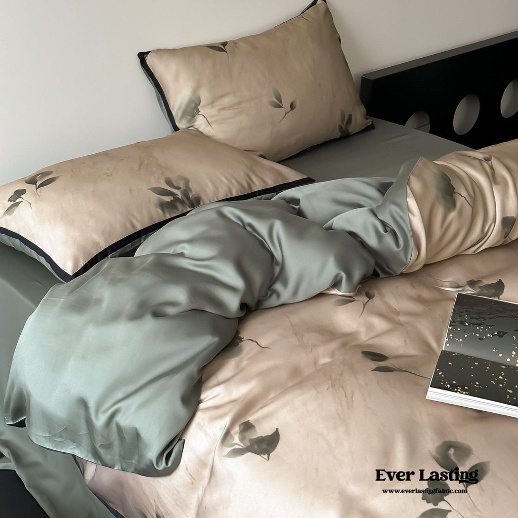 Twilight Zone Silky Tencel Bedding Set / White + Gray