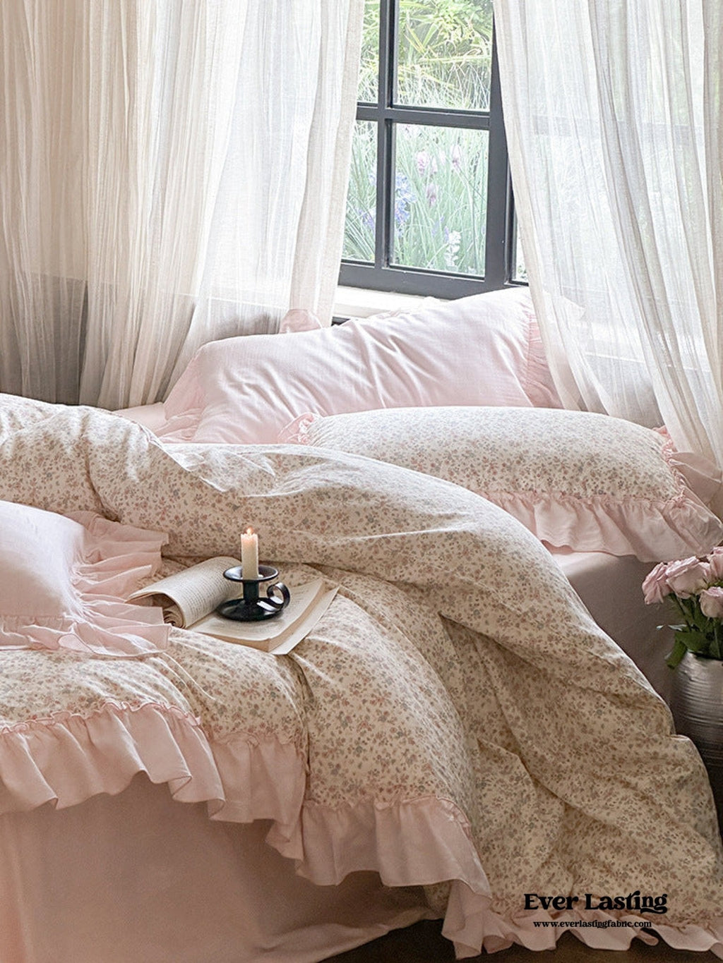 Vivienne Floral Double Gauze Bedding Set / Blush Pink