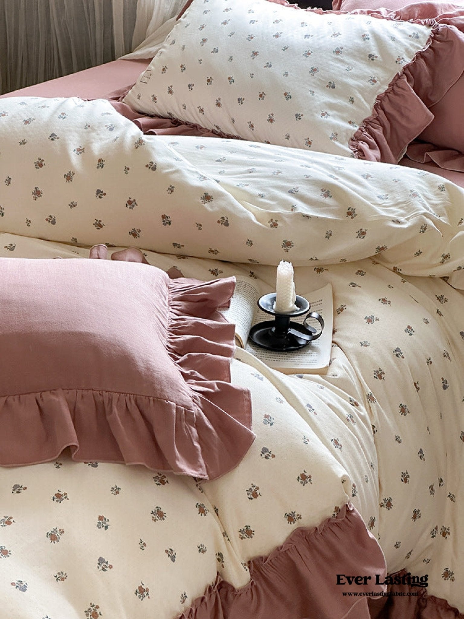 Vivienne Floral Double Gauze Bedding Set / Blush Pink