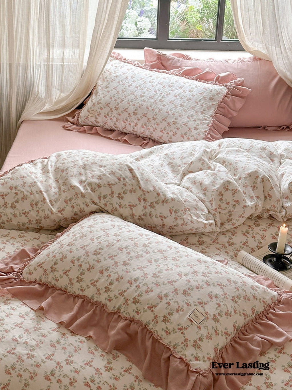 Vivienne Floral Double Gauze Bedding Set / Blush Pink