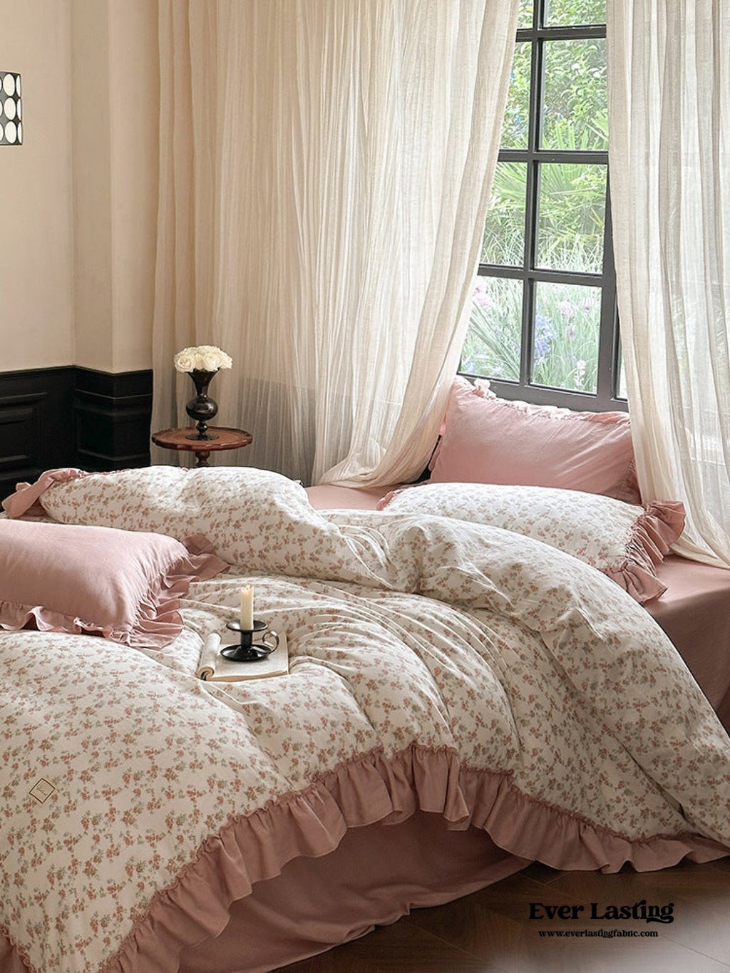 Vivienne Floral Double Gauze Bedding Set / Blush Pink