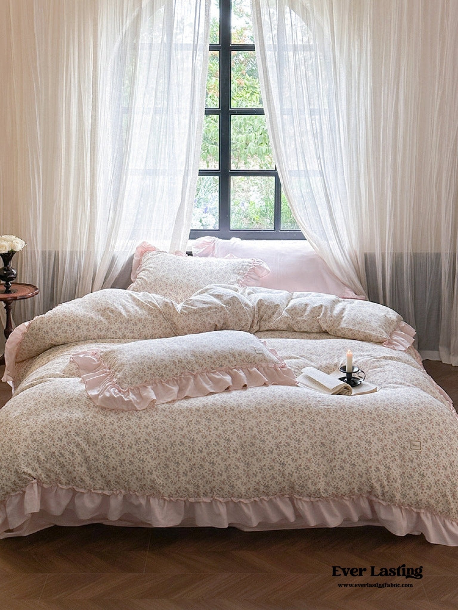 Vivienne Floral Double Gauze Bedding Set / Blush Pink